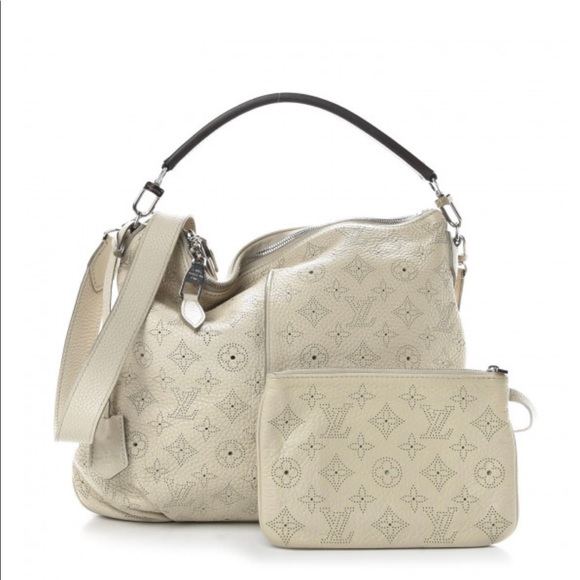 Louis Vuitton Handbags - LOUIS VUITTON SELENE PM IVORY MAHINA LEATHER